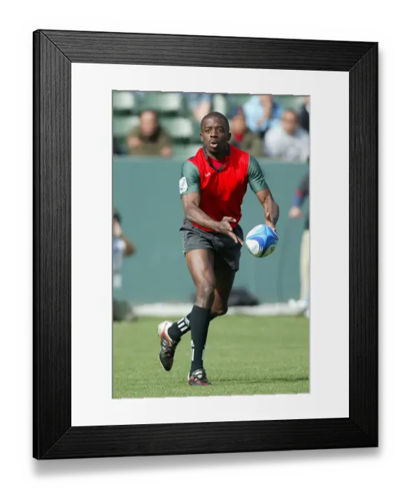 Framed Print : Newton Ongalo Framed Print : Newton Ongalo