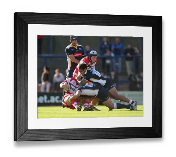 Framed Print : Olivier Azam & Alfie To Oala Framed Print : Olivier Azam & Alfie To Oala