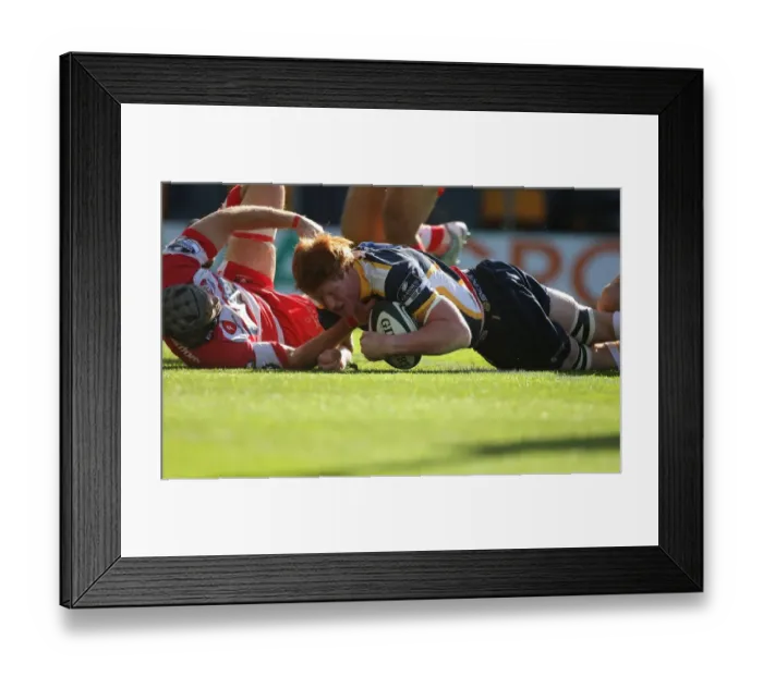 Framed Print : Tom Denton Scores Framed Print : Tom Denton Scores