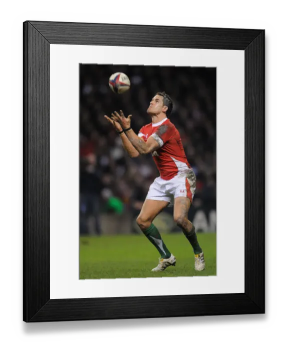Framed Print : Lee Byrne Wales and Ospreys England V Wales Twickenham Framed Print : Lee Byrne Wales and Ospreys England V Wales Twickenham