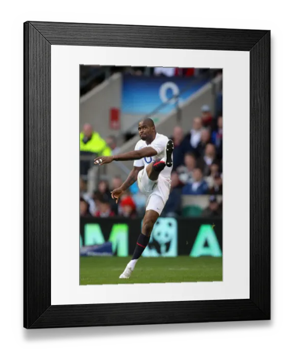 Framed Print : Ugo Monye England and Harlequins Rugby Union England V Australia Framed Print : Ugo Monye England and Harlequins Rugby Union England V Australia