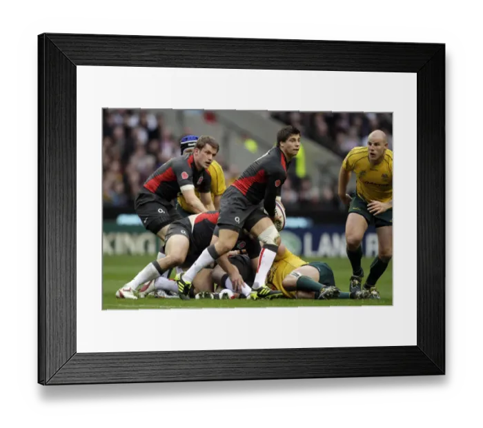 Framed Print : Ben Youngs Looks For Support Framed Print : Ben Youngs Looks For Support
