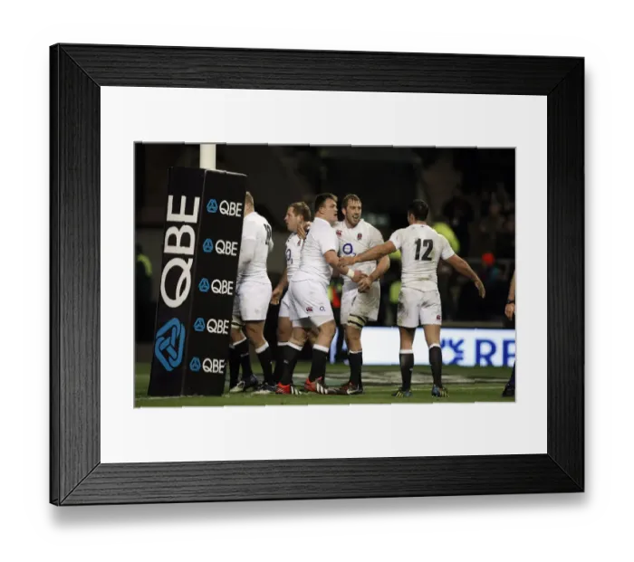 Framed Print : Chris Robshaw Celebrates After Beating Zew Zealand