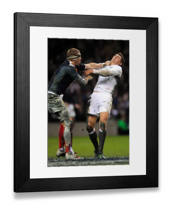 Framed Print : Imanol Harinordoquy & Toby Flood Come To Blows Framed Print : Imanol Harinordoquy & Toby Flood Come To Blows