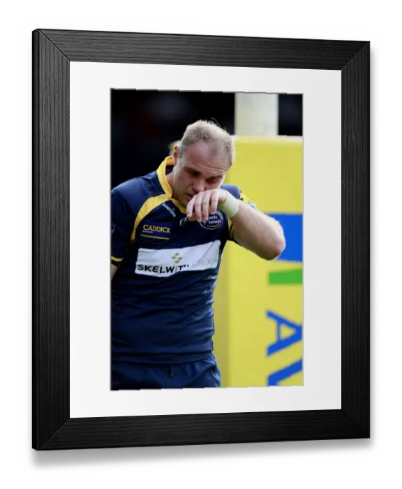 Framed Print : Ceiron Thomas Leaves The Pitch Framed Print : Ceiron Thomas Leaves The Pitch