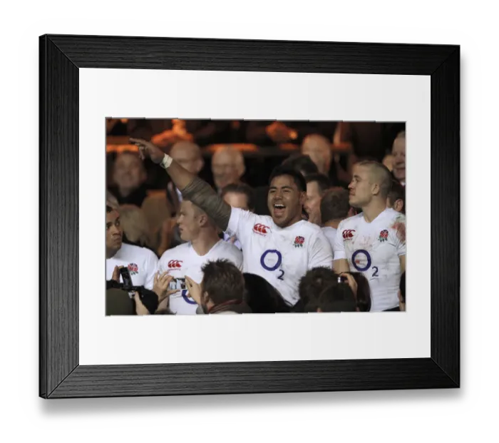 Framed Print : Manusamoa Tuilagi Celebrates Framed Print : Manusamoa Tuilagi Celebrates