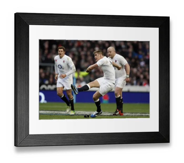 Framed Print : Owen Farrell Kicks Framed Print : Owen Farrell Kicks