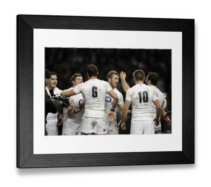 Framed Print : Chris Robshaw & Team Celebrate Framed Print : Chris Robshaw & Team Celebrate