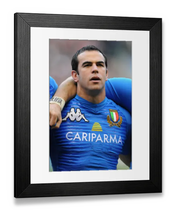 Framed Print : Gonzalo Canale Framed Print : Gonzalo Canale