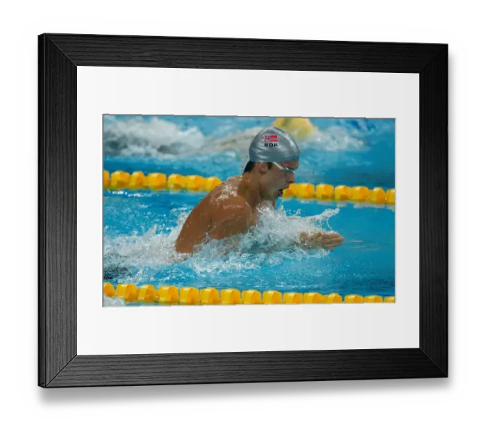 Framed Print : Alexander Dale Oen Framed Print : Alexander Dale Oen