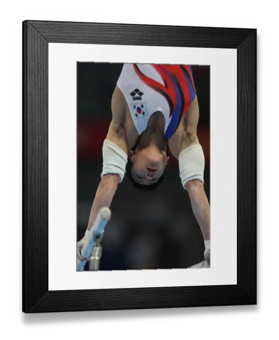 Framed Print : Daeeun Kim Framed Print : Daeeun Kim