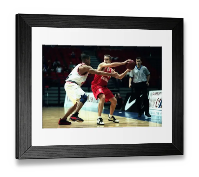 Framed Print : Lars Baek / Ray Carter Framed Print : Lars Baek / Ray Carter