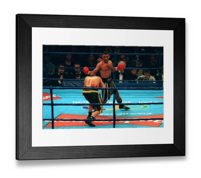Framed Print : Prince Naseem V Paul Ingle