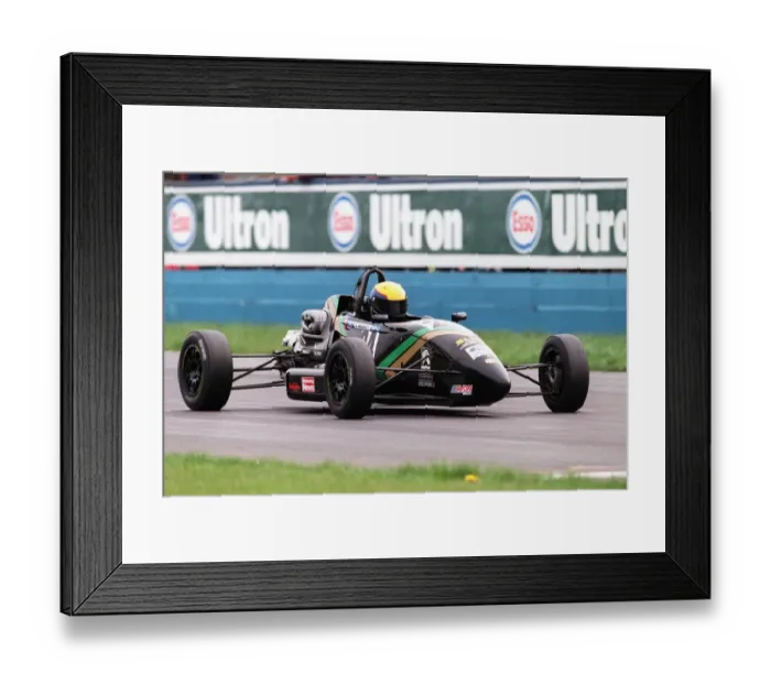 Framed Print : Ewan Merrit Framed Print : Ewan Merrit