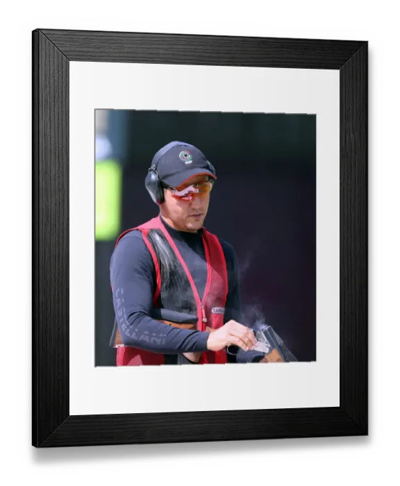 Framed Print : William Chetcuti