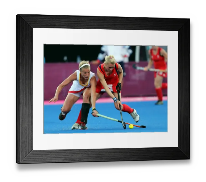 Framed Print : Alex Danson & Anne-Sophie Van Regemortel