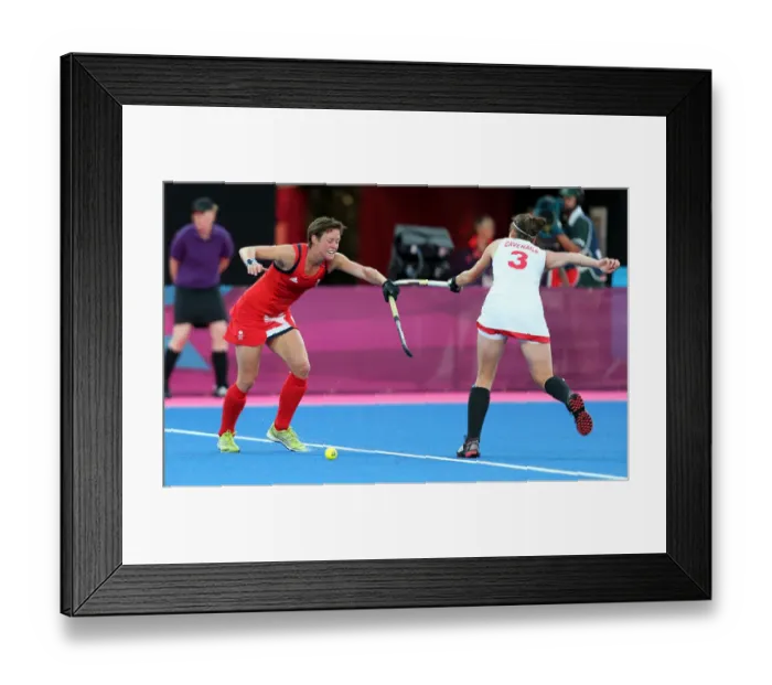 Framed Print : Hannah Macleod & Louise Cavenaile
