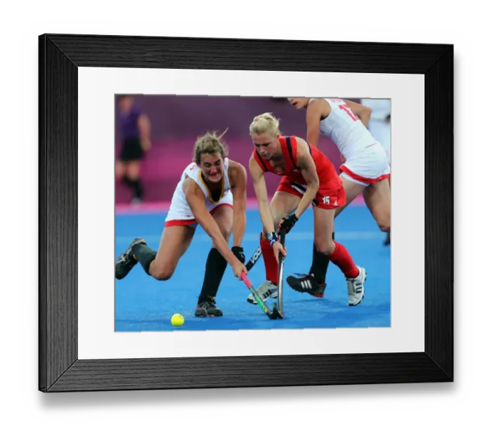 Framed Print : Alex Danson & Lieselotte Van Lindt Framed Print : Alex Danson & Lieselotte Van Lindt