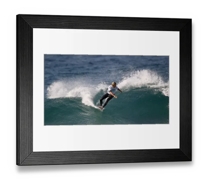Framed Print : Damien Fahrenfort Framed Print : Damien Fahrenfort