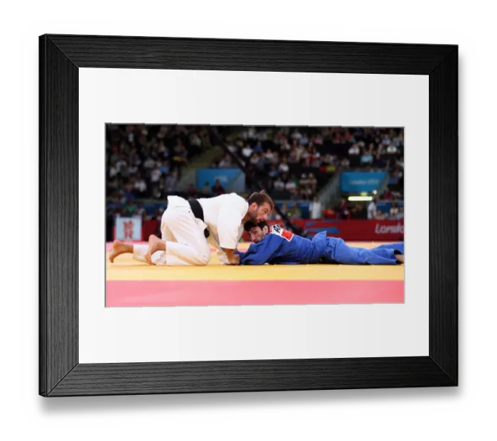 Framed Print : Elio Verde & Hoyhannes Davtyan Framed Print : Elio Verde & Hoyhannes Davtyan