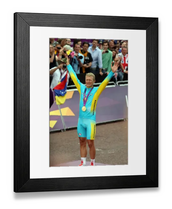 Framed Print : Alexandr Vinokourov Takes Gold Framed Print : Alexandr Vinokourov Takes Gold