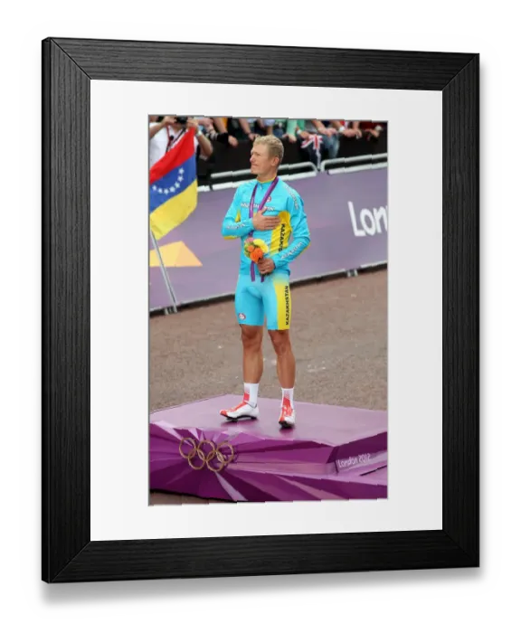 Framed Print : Alexandr Vinokourov Takes Gold Framed Print : Alexandr Vinokourov Takes Gold