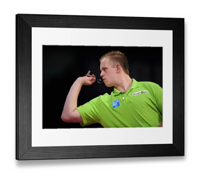 Framed Print : Michael Van Gerwen Framed Print : Michael Van Gerwen