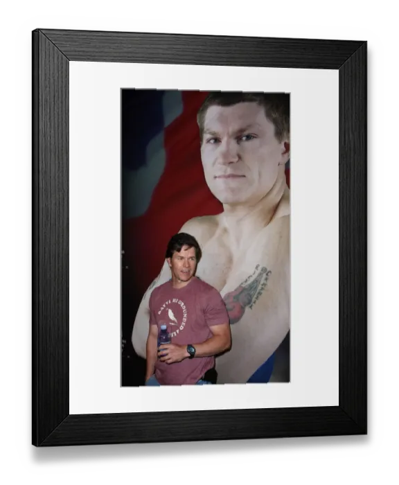 Framed Print : Mark Wahlberg, Ricky Hatton Poster