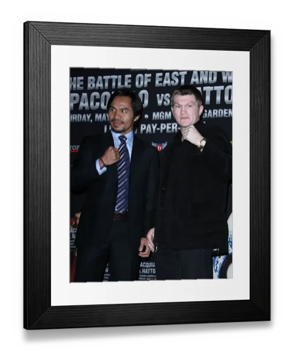 Framed Print : Manny Pacuiao, Ricky Hatton Framed Print : Manny Pacuiao, Ricky Hatton