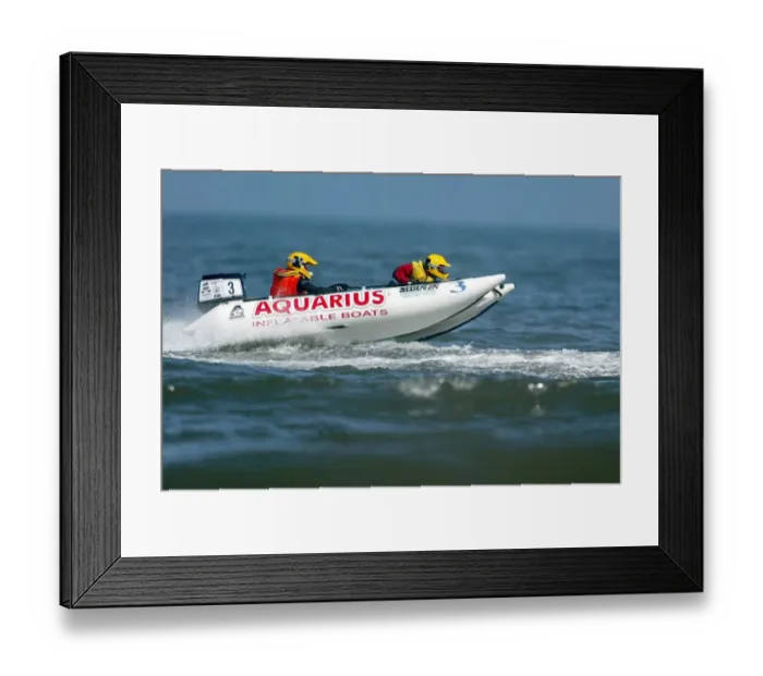 Framed Print : Michael Hatting & Candice Pretorius, Aquarius, South Afr Framed Print : Michael Hatting & Candice Pretorius, Aquarius, South Afr