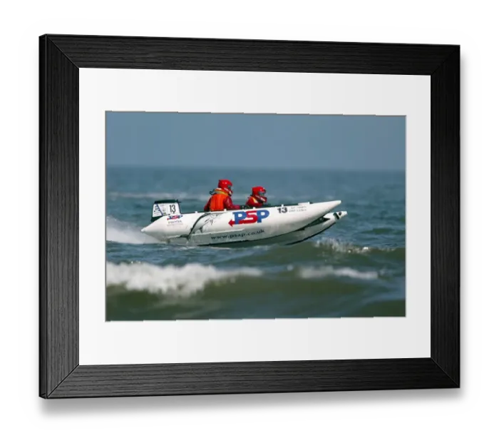 Framed Print : Scott Wilson & Kevin Elford, England Framed Print : Scott Wilson & Kevin Elford, England