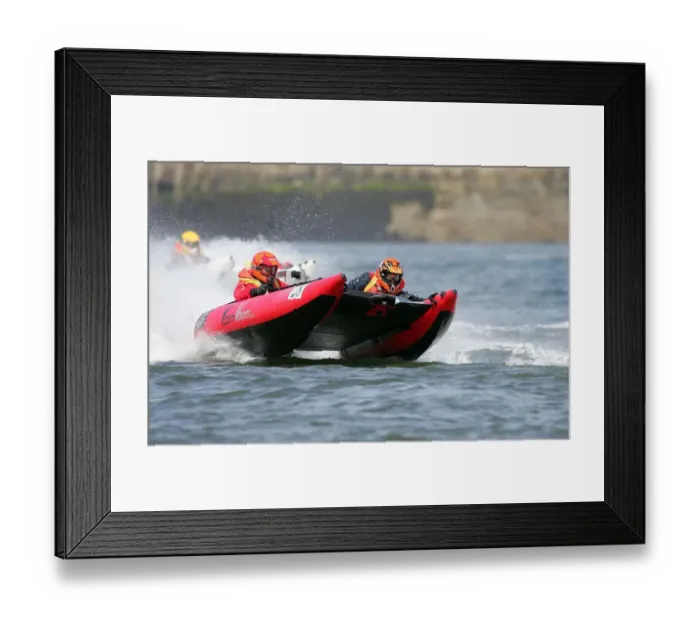 Framed Print : Sean Fisher & Bradleigh Bosman, England Framed Print : Sean Fisher & Bradleigh Bosman, England