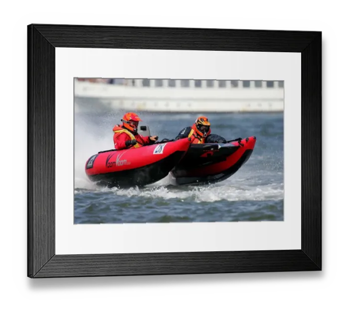 Framed Print : Sean Fisher & Bradleigh Bosman, England Framed Print : Sean Fisher & Bradleigh Bosman, England