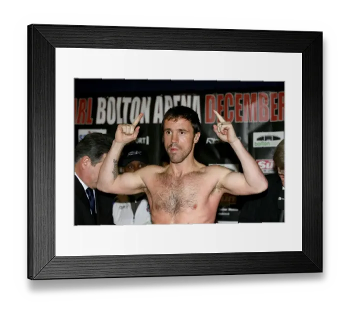 Framed Print : Graham Earl Framed Print : Graham Earl