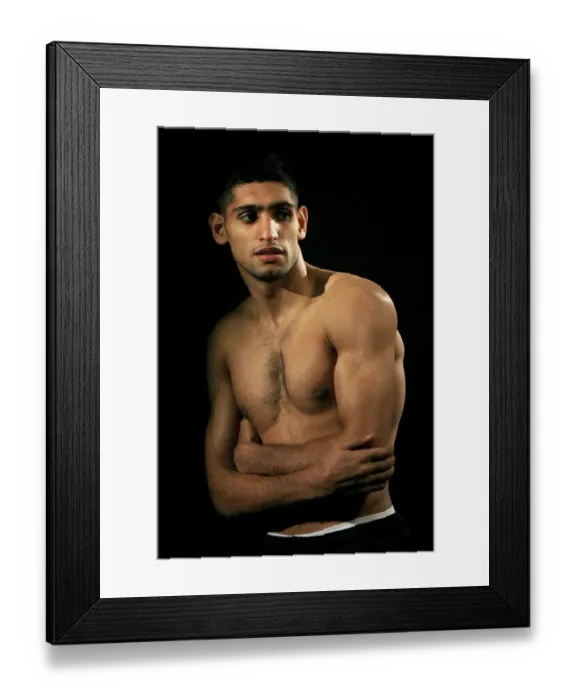 Framed Print : Amir Khan Lightweight Boxer Date: 07 December 2007 Framed Print : Amir Khan Lightweight Boxer Date: 07 December 2007