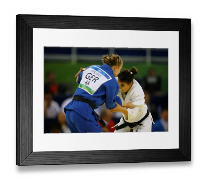 Framed Print : Micheala Baschin & Meriem Moussa Framed Print : Micheala Baschin & Meriem Moussa