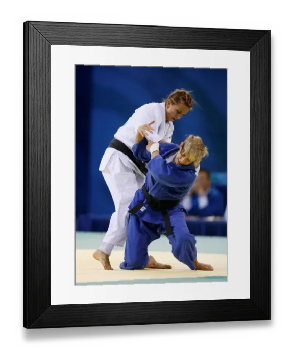 Framed Print : Eva Csernoviczic & Alina Dumitru Framed Print : Eva Csernoviczic & Alina Dumitru