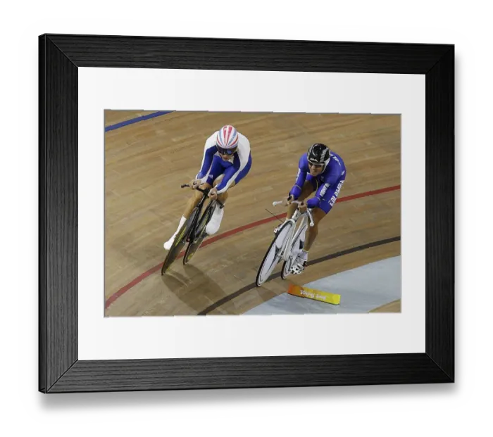 Framed Print : Steven Burke & Carlos Alzate Framed Print : Steven Burke & Carlos Alzate