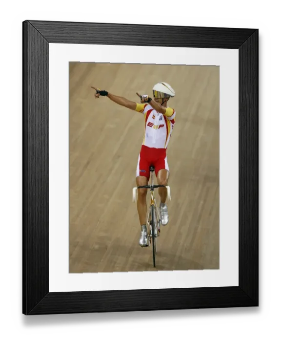 Framed Print : Joan Llaneras Framed Print : Joan Llaneras