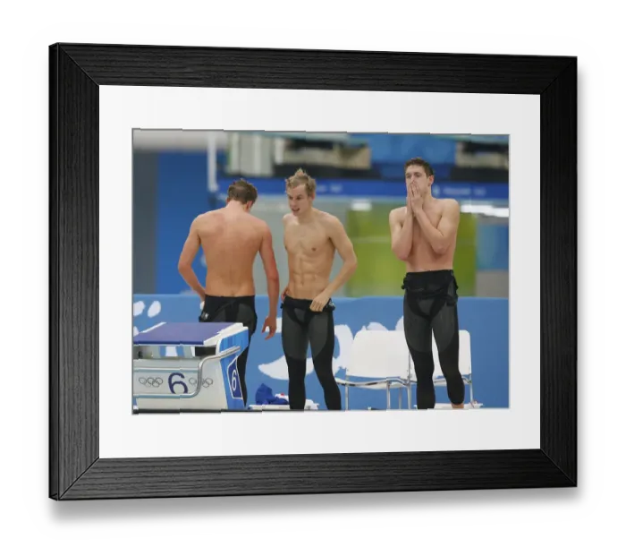 Framed Print : Robbie Renwick, Ross Davenport & Andrew Hunter Framed Print : Robbie Renwick, Ross Davenport & Andrew Hunter
