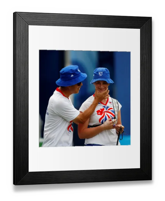 Framed Print : Naomi Folkard & Coach