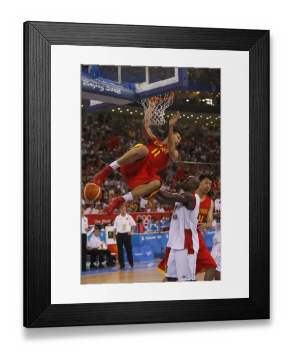 Framed Print : Jianlian Yi & Eduardo Mingas Framed Print : Jianlian Yi & Eduardo Mingas