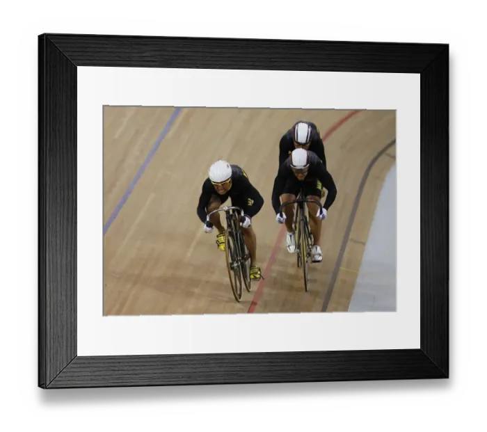 Framed Print : Azizulhasni Mohd Awang, Josiah Ng & Rizal Mohd Tisin Azi Framed Print : Azizulhasni Mohd Awang, Josiah Ng & Rizal Mohd Tisin Azi