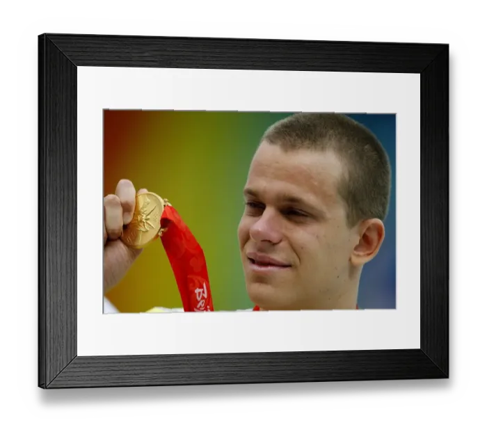 Framed Print : Filho Cesar Cielo