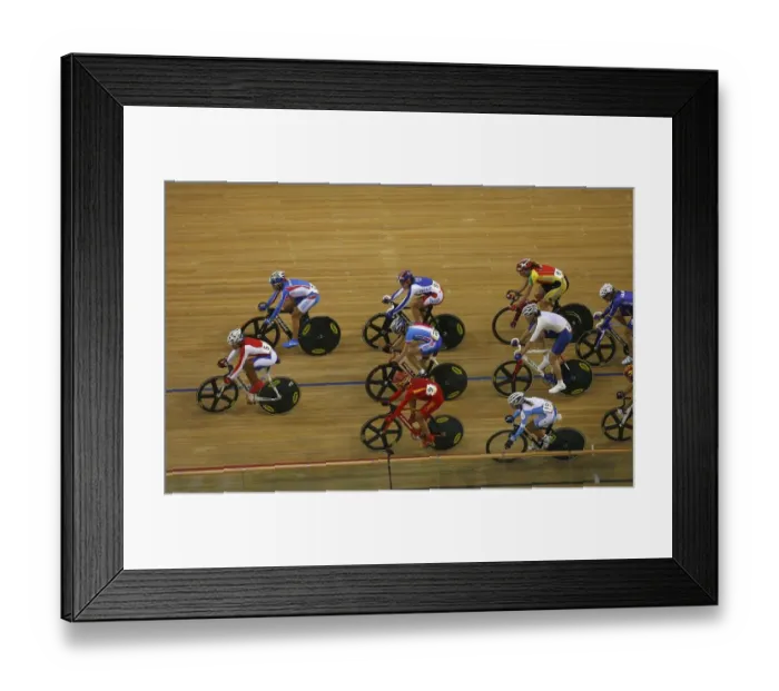 Framed Print : Womens Point Race Framed Print : Womens Point Race