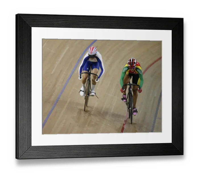 Framed Print : Victoria Pendleton & Simona Krupeckaite Framed Print : Victoria Pendleton & Simona Krupeckaite