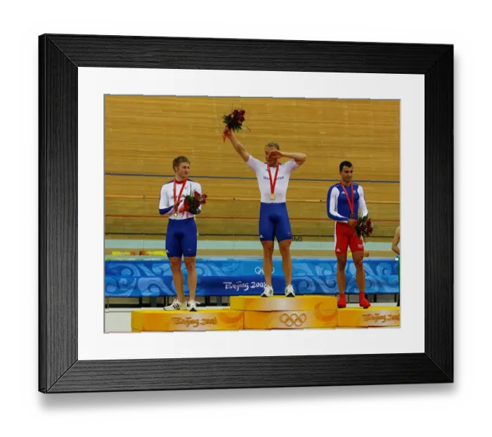 Framed Print : Jason Kenny, Chris Hoy & Maximilian Levy Framed Print : Jason Kenny, Chris Hoy & Maximilian Levy