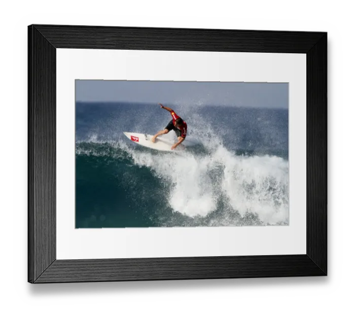 Framed Print : Travis Logie