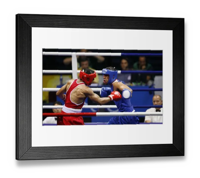 Framed Print : James Degale V Darren Sutherland Framed Print : James Degale V Darren Sutherland