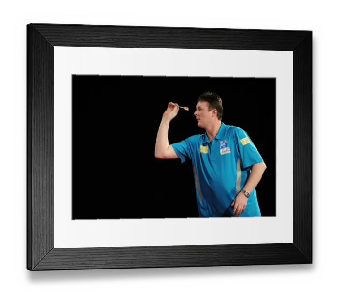 Framed Print : Darren Latham Framed Print : Darren Latham